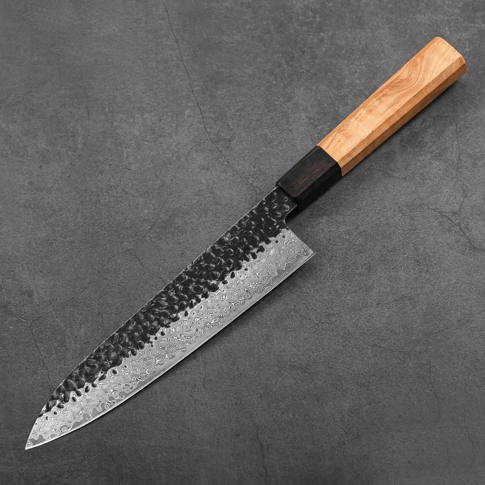 Couteau de chef 8 po – Acier damassé VG-10 & manche en bois d’olivier